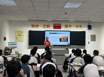 【数字信息学院】学院班级开展安全开学第一课 筑牢校园安全防线